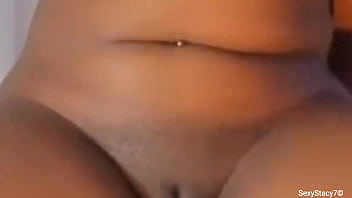 clit pump in use