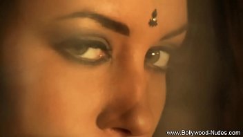 bollywood heroine sex video download